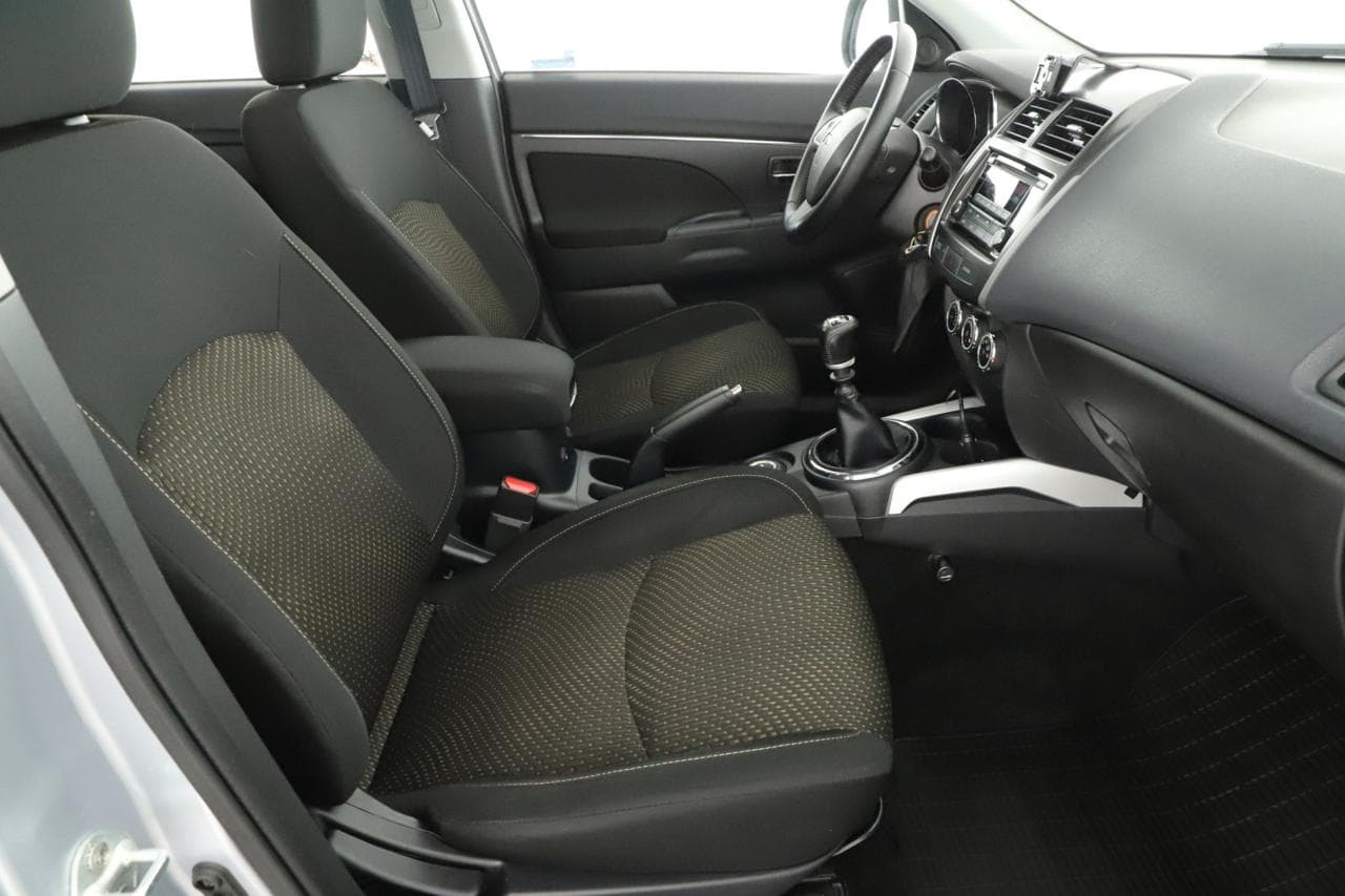 2013 Mitsubishi ASX - 22