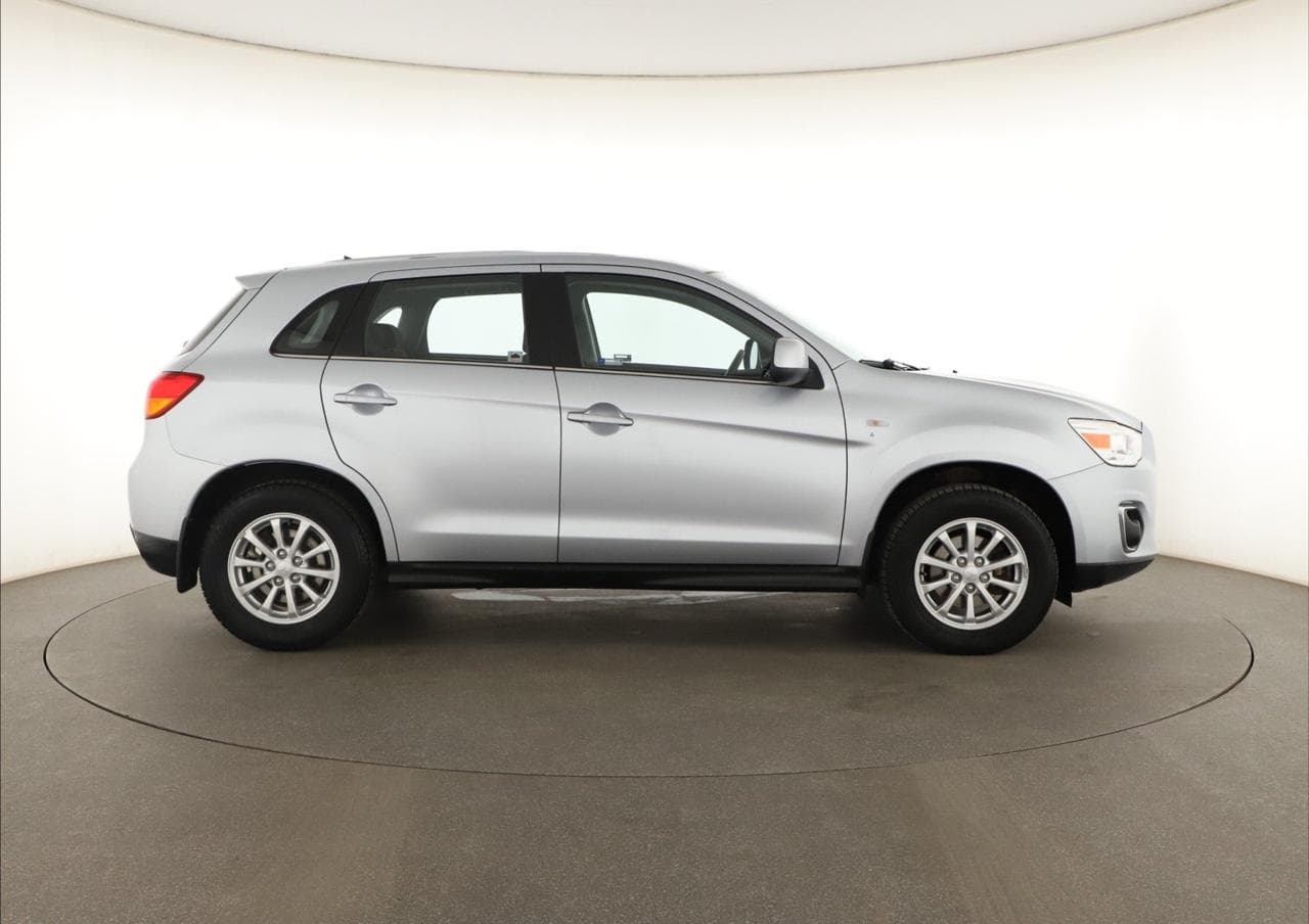 2013 Mitsubishi ASX - 17