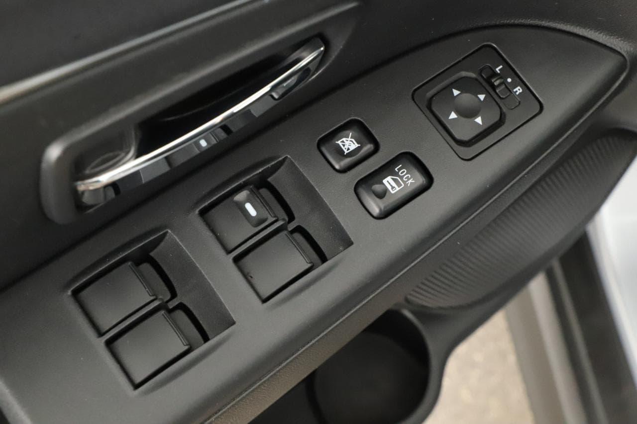 2013 Mitsubishi ASX - 36
