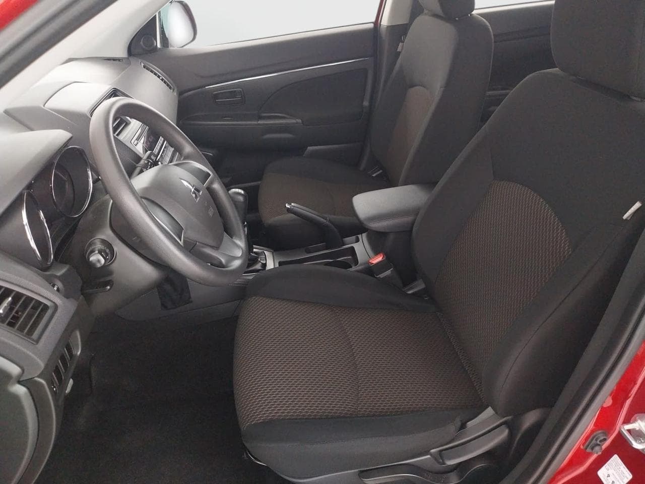 2019 Mitsubishi ASX - 16