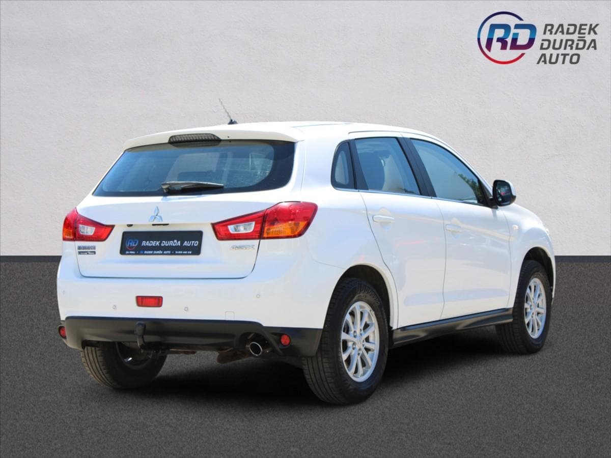 2016 Mitsubishi ASX - 5