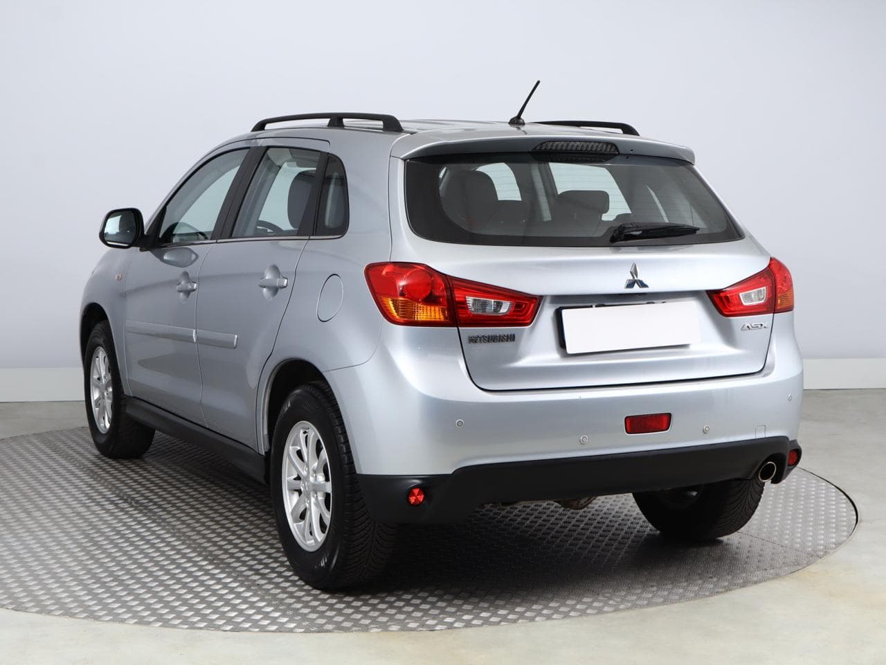 2016 Mitsubishi ASX - 5