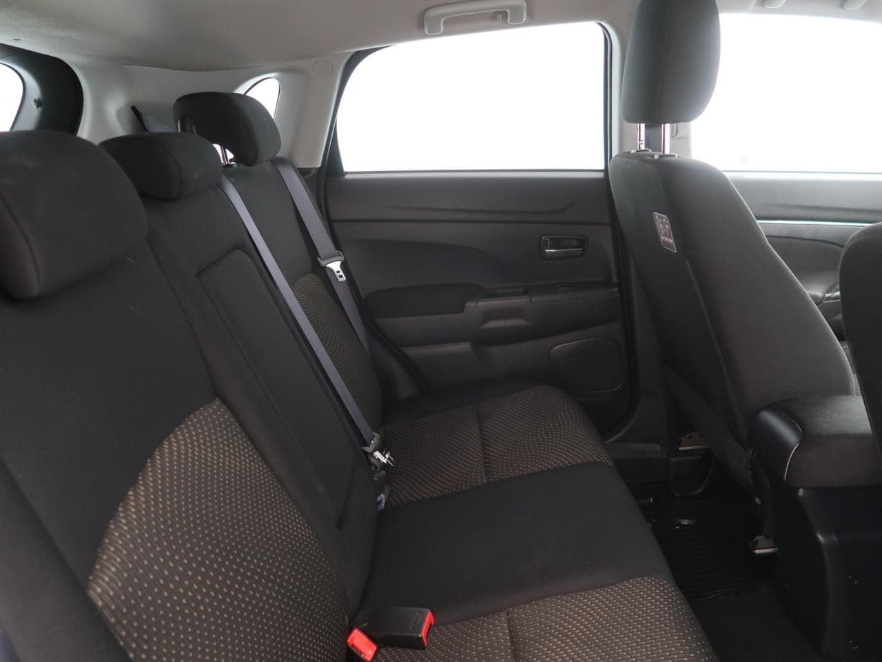 2015 Mitsubishi ASX - 13
