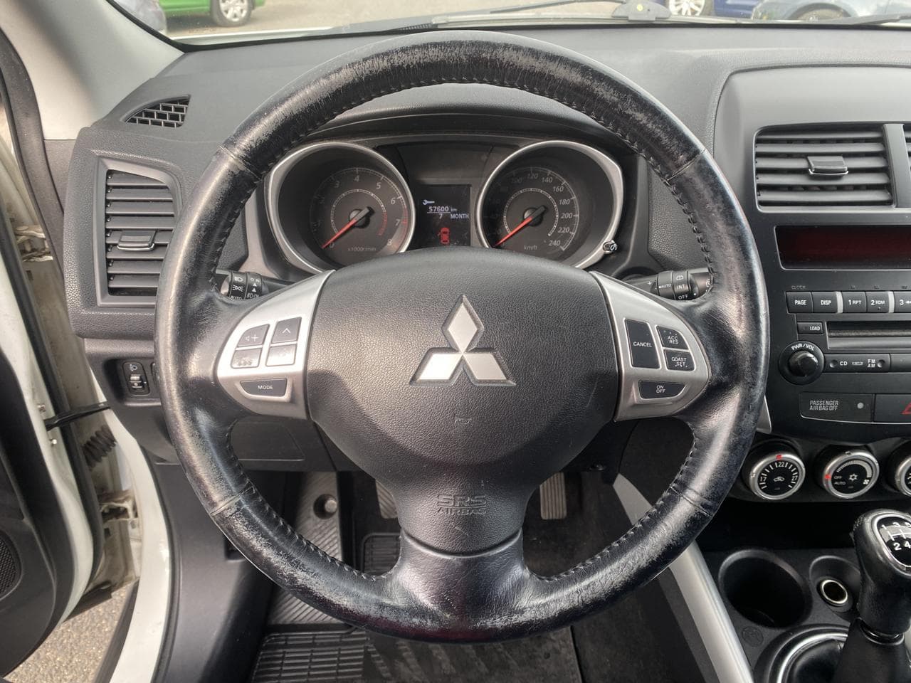 2011 Mitsubishi ASX - 11