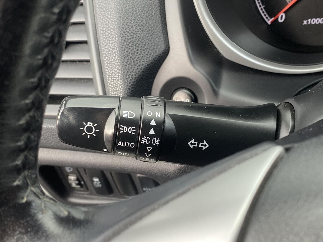2011 Mitsubishi ASX - 17