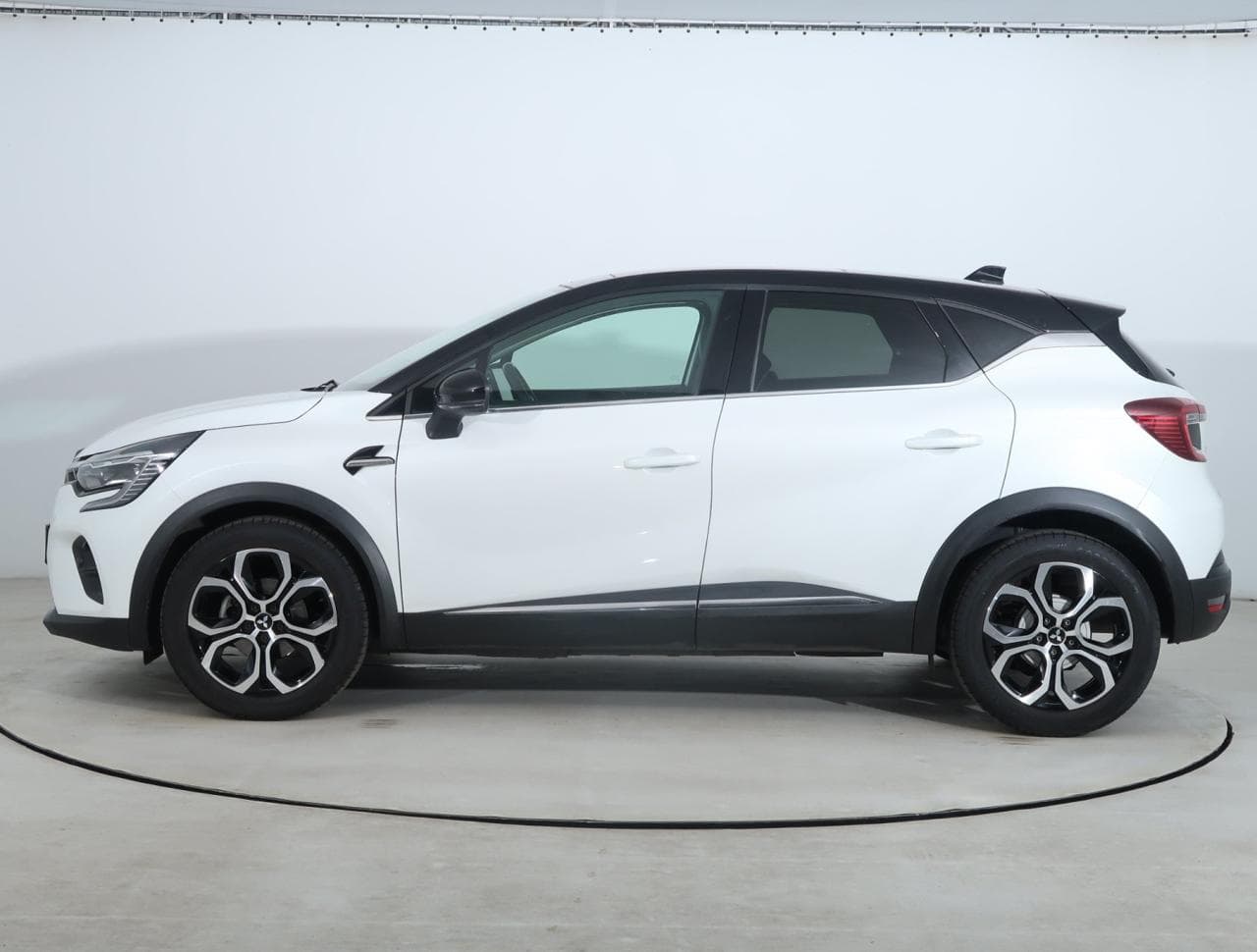 2023 Mitsubishi ASX - 4