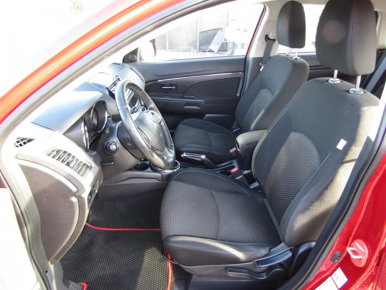 2015 Mitsubishi ASX - 9