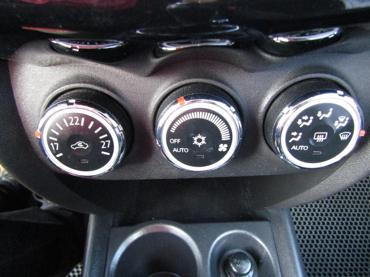 2015 Mitsubishi ASX - 15