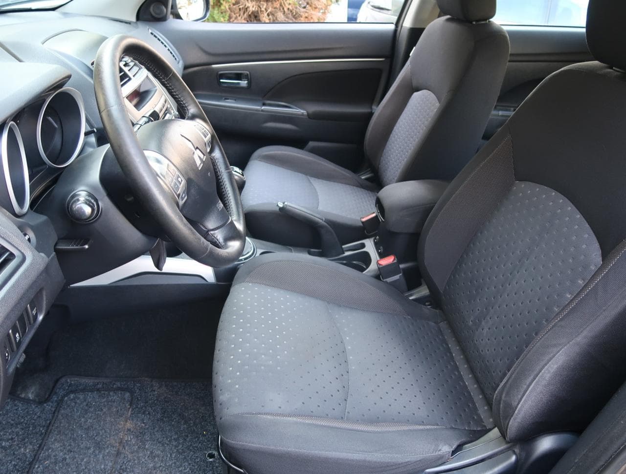 2012 Mitsubishi ASX - 16