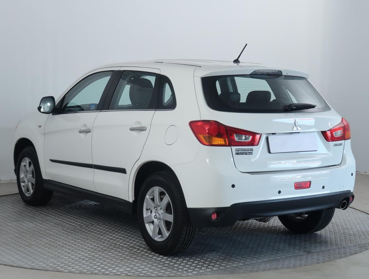 2014 Mitsubishi ASX - 5