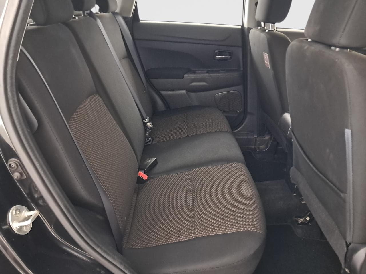 2015 Mitsubishi ASX - 13