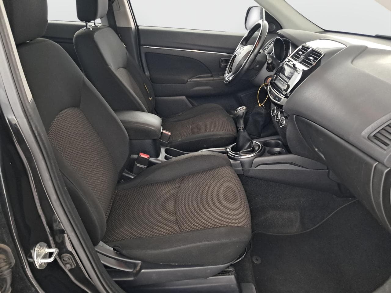 2015 Mitsubishi ASX - 12