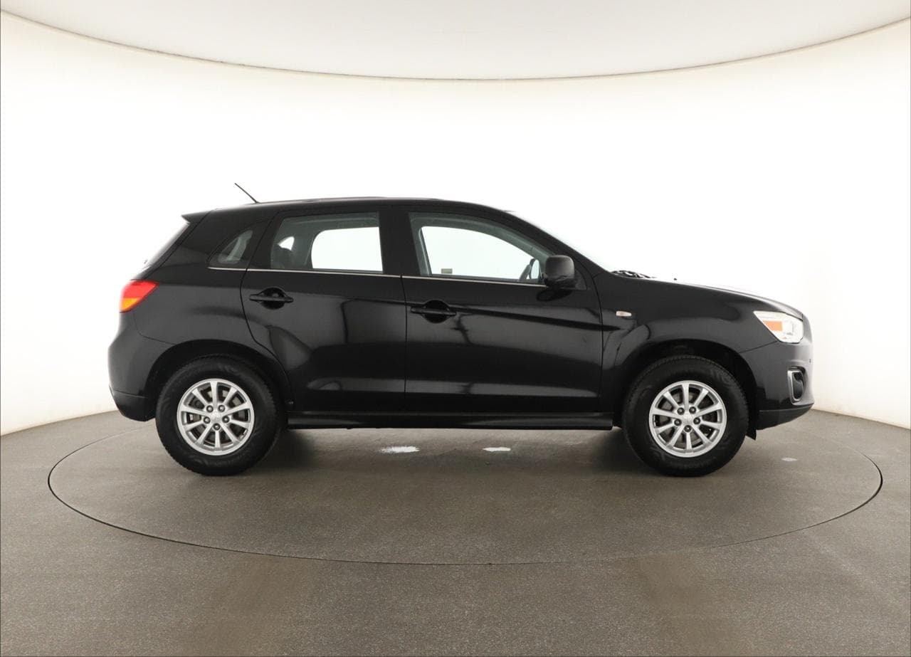 2016 Mitsubishi ASX - 8