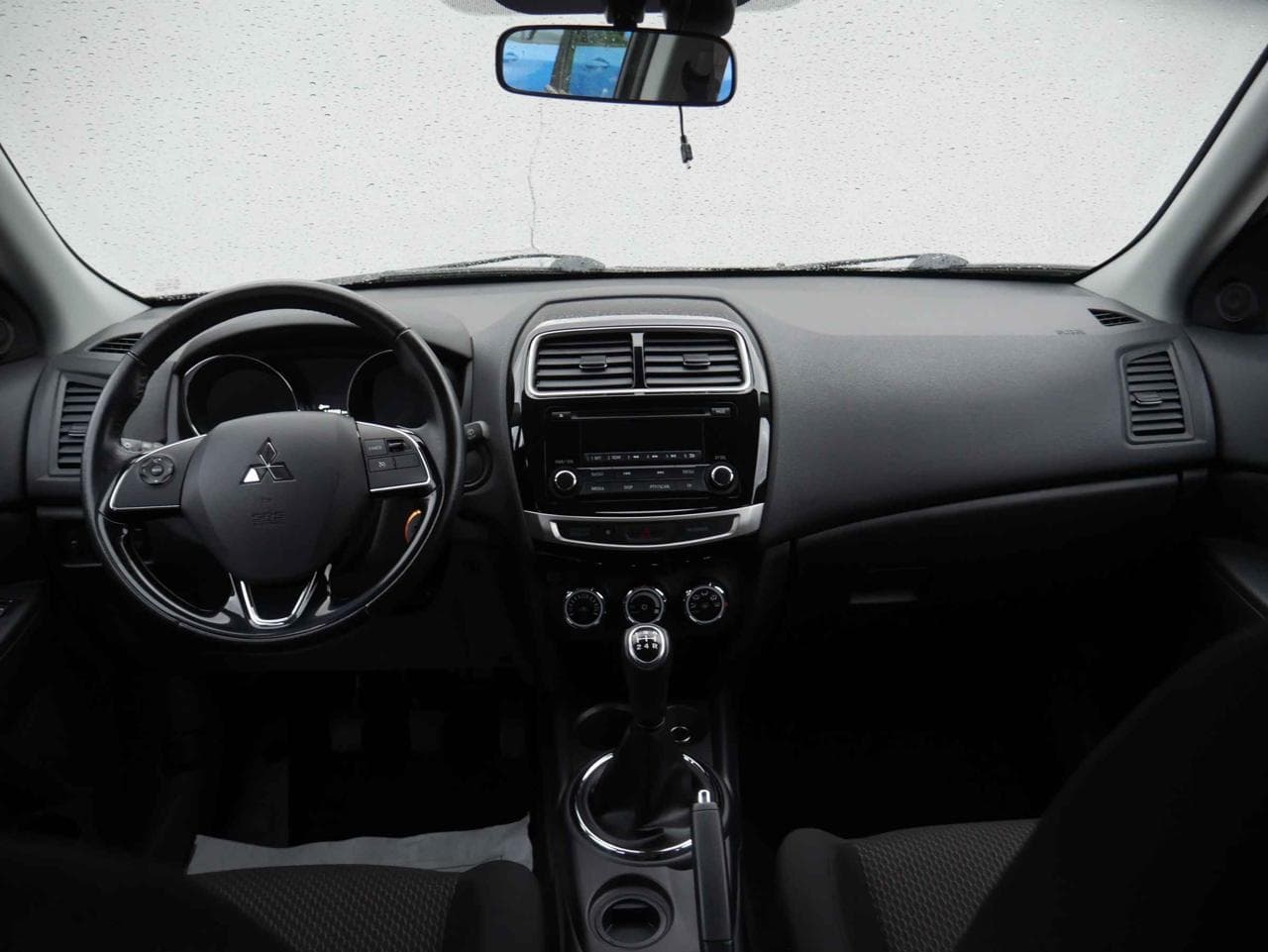 2017 Mitsubishi ASX - 8