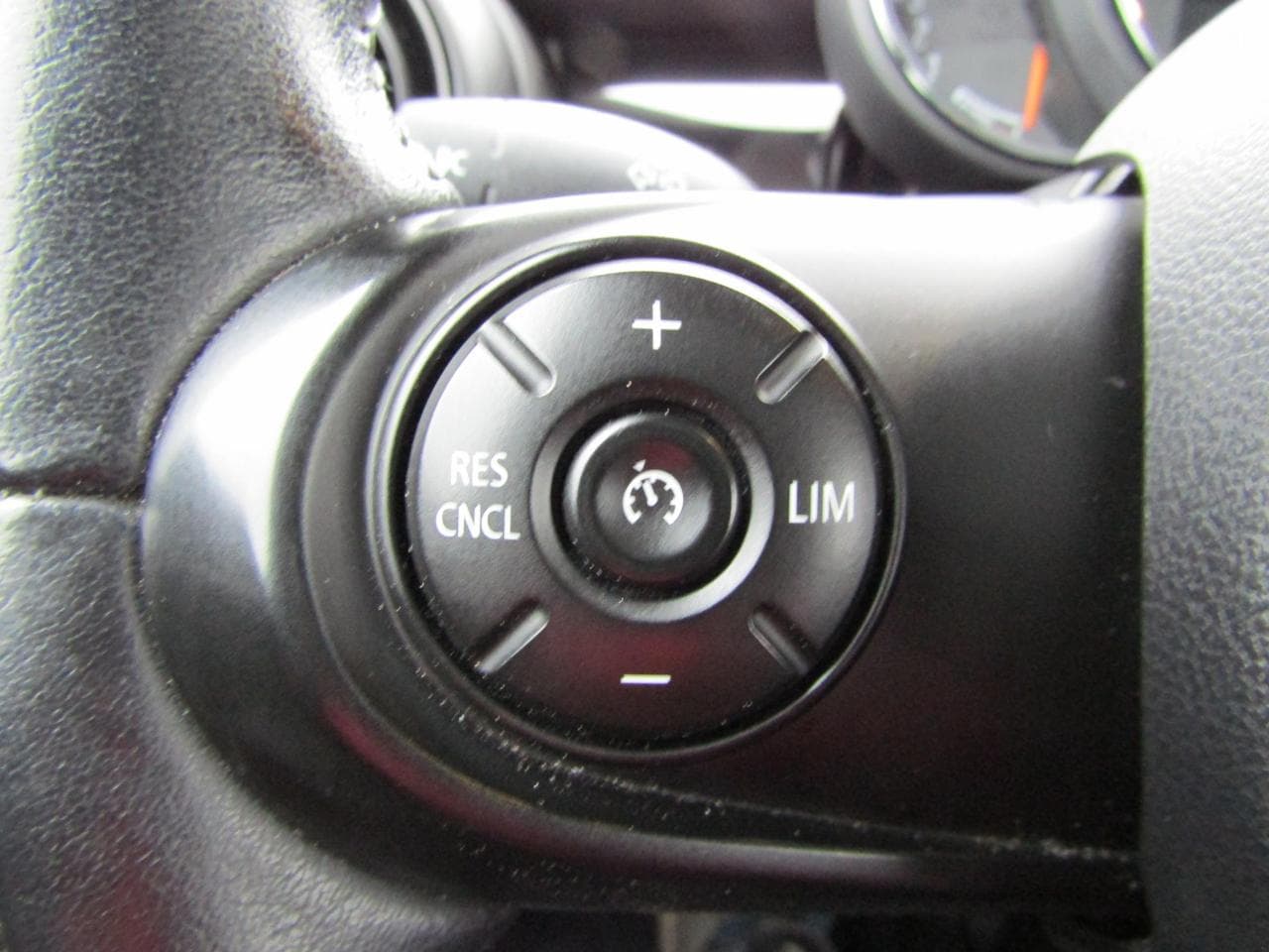 2017 Mini COOPER - 16