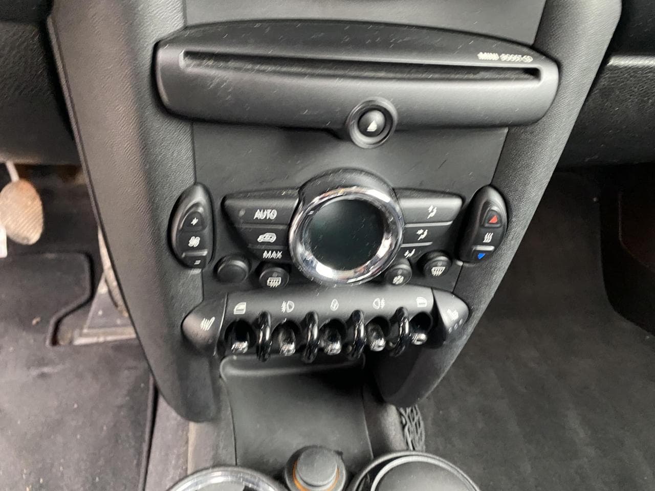 2011 Mini COOPER - 13