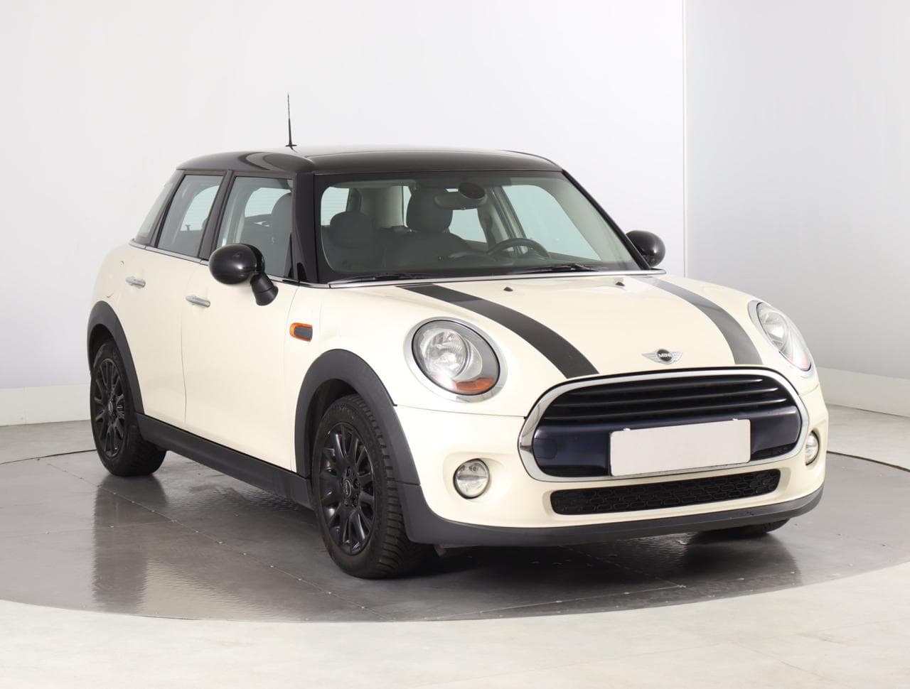 Mini Cooper Cooper 100kW hatchback