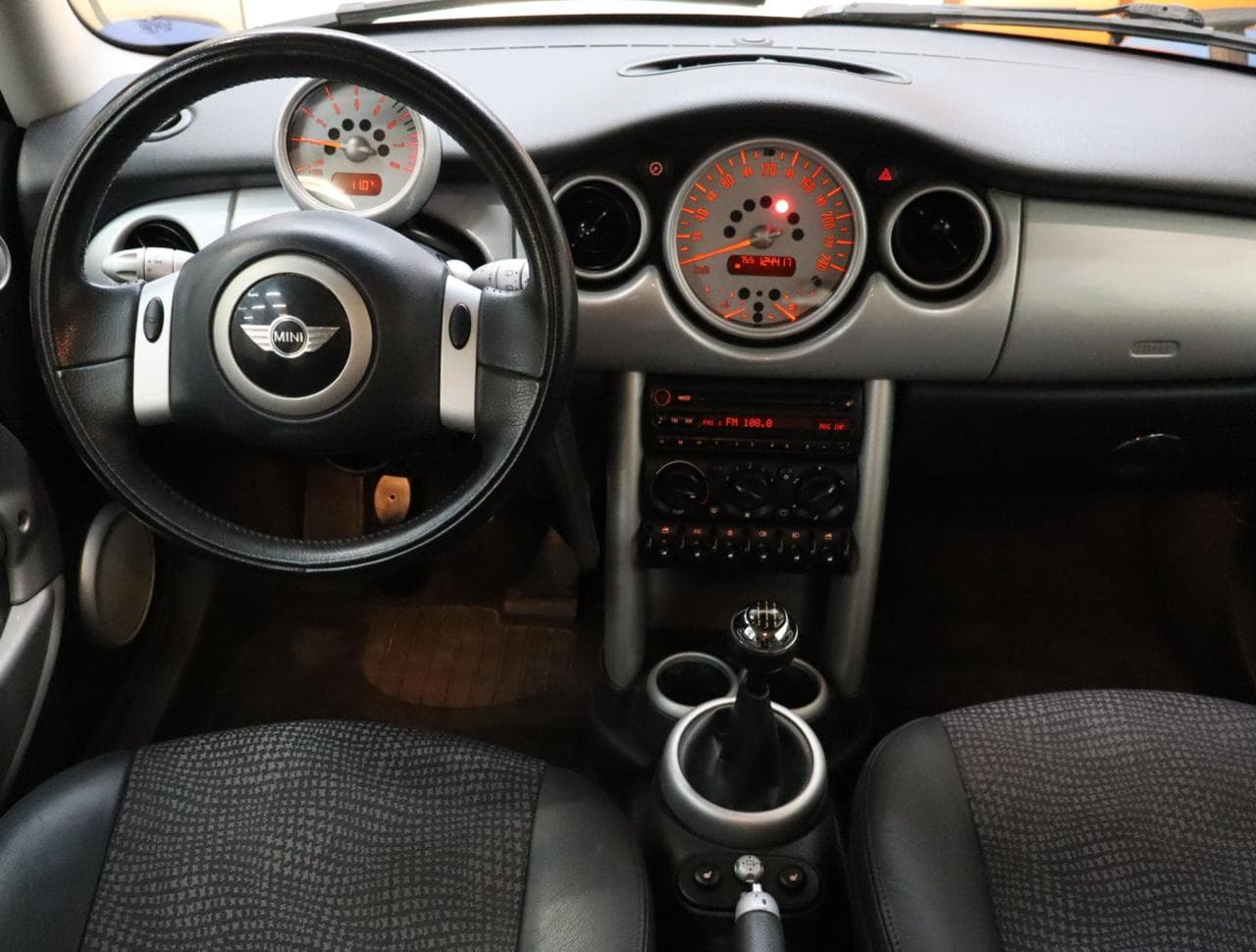 2003 Mini COOPER - 18