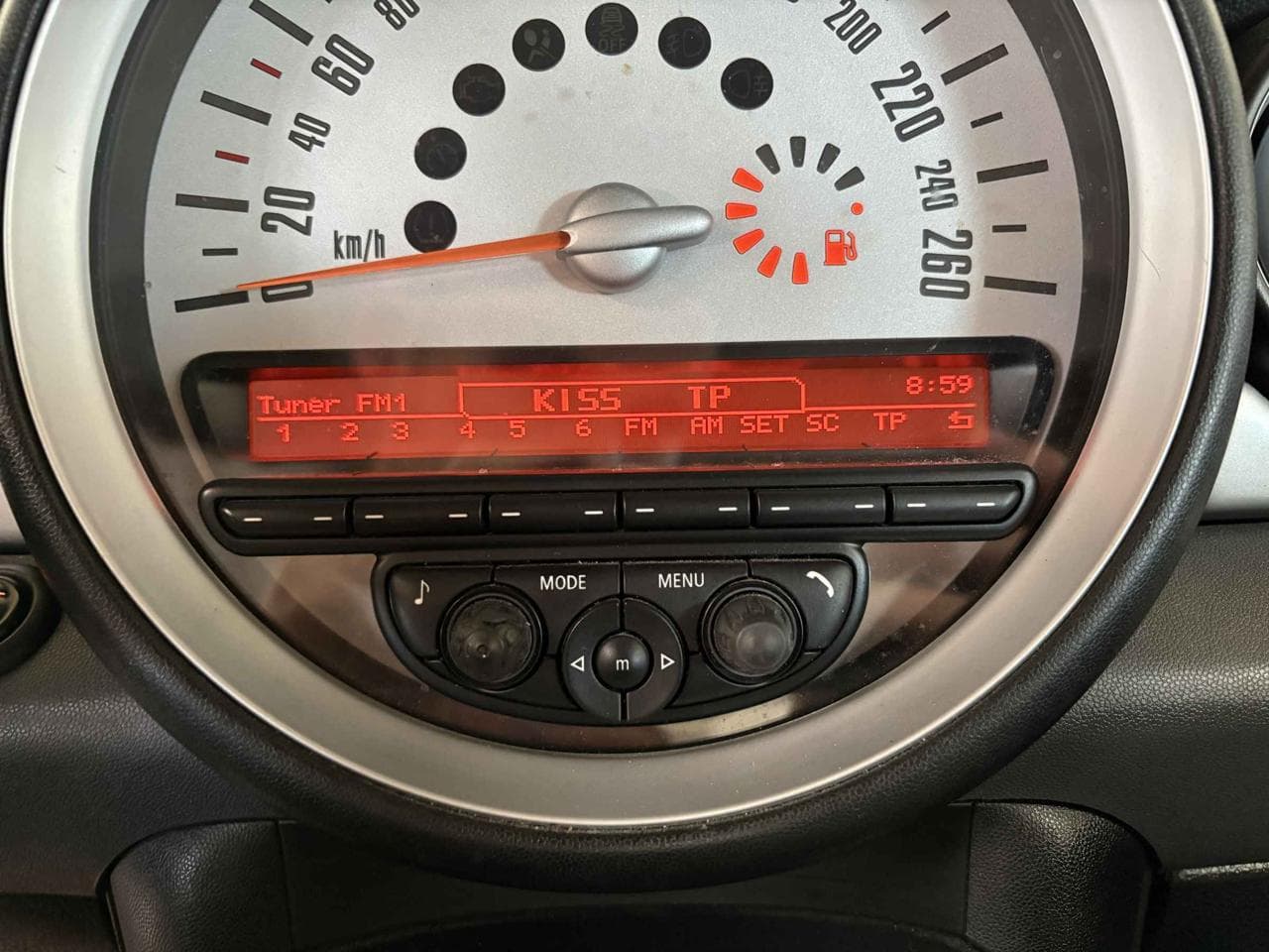 2011 Mini COOPER - 11