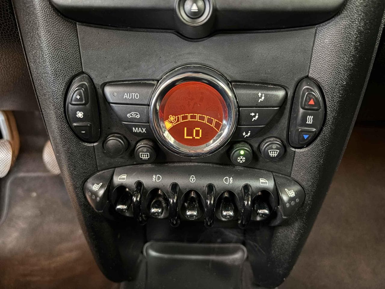 2011 Mini COOPER - 13