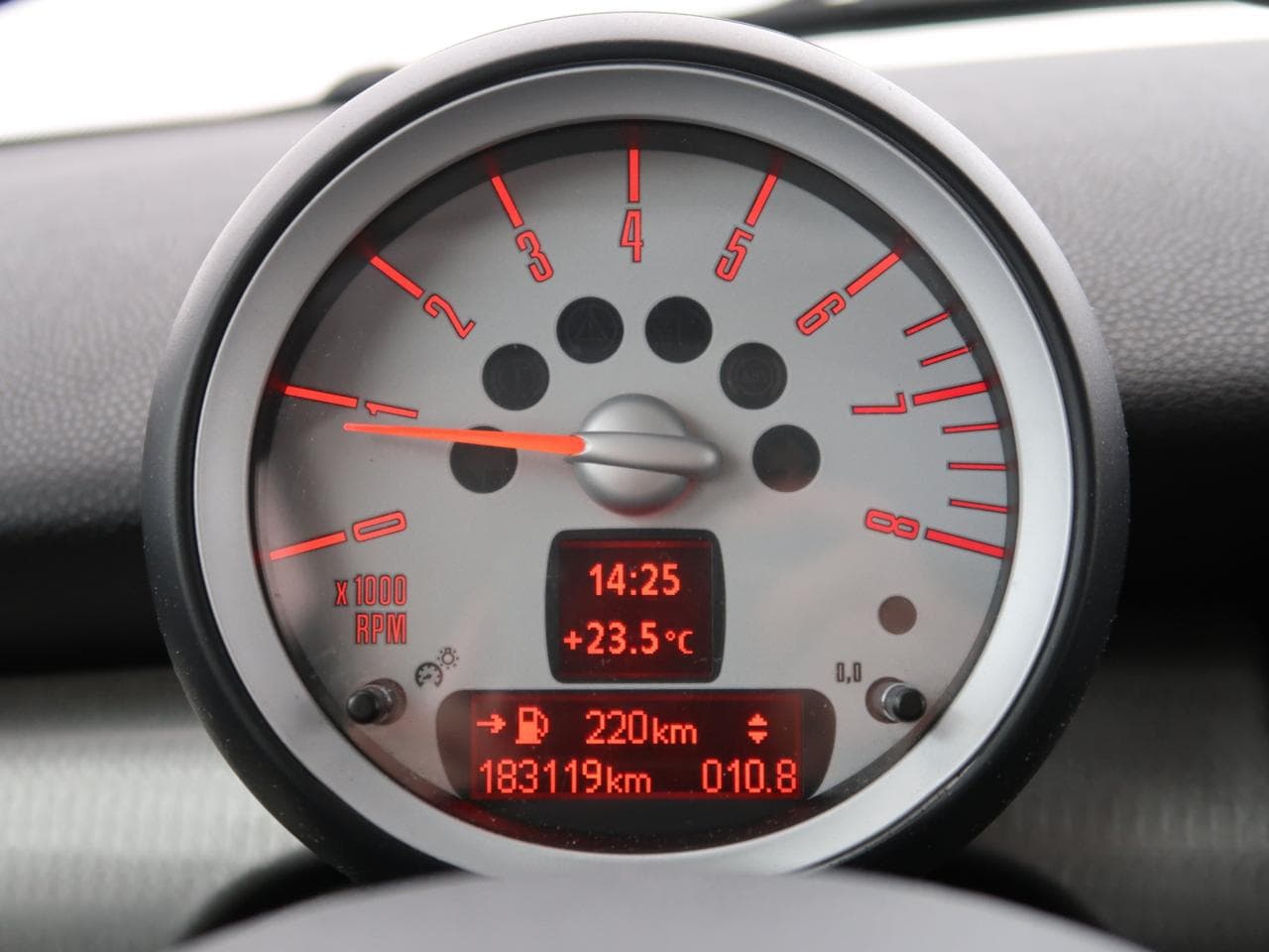 2008 Mini COOPER - 32