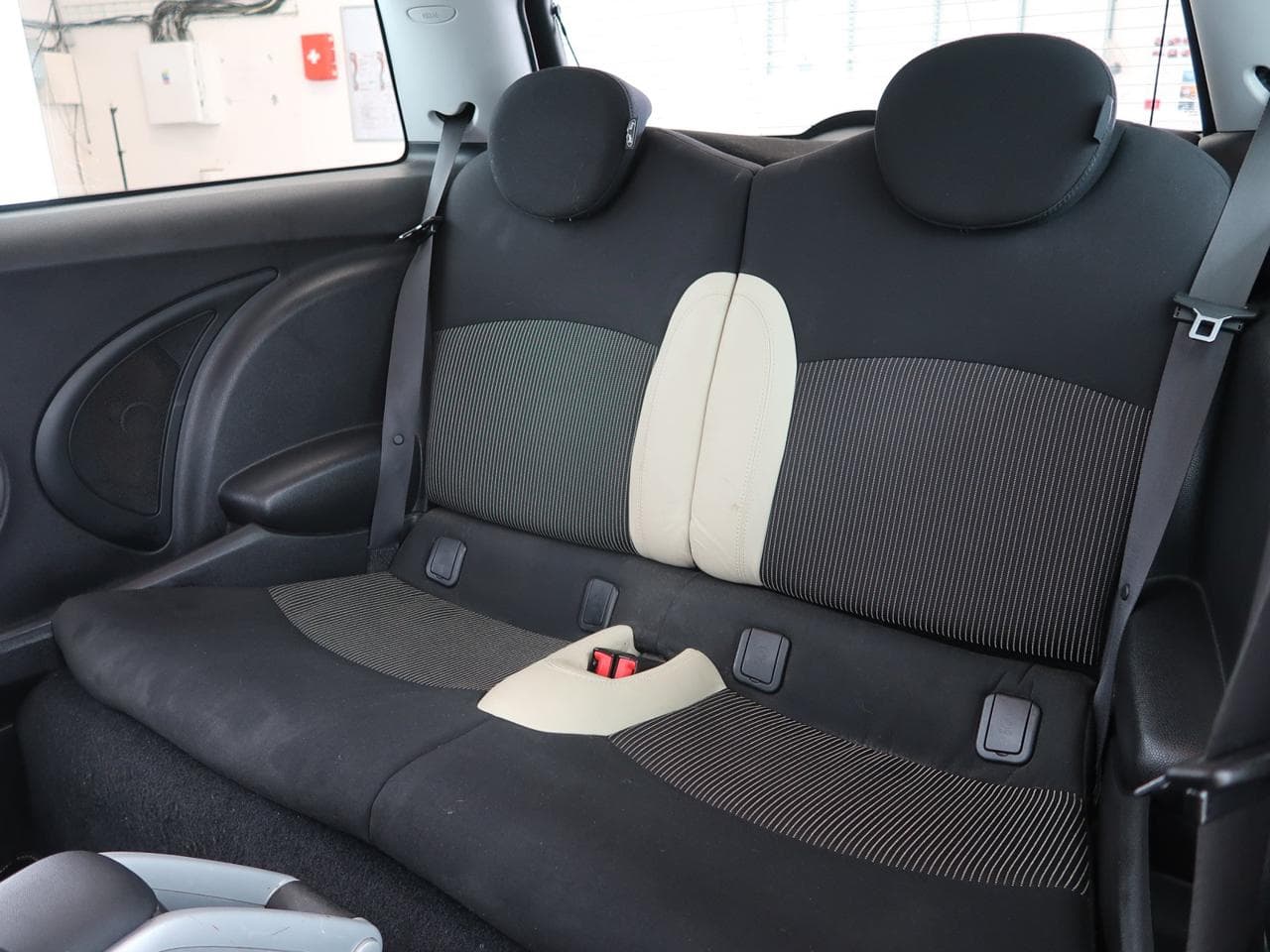 2008 Mini COOPER - 28