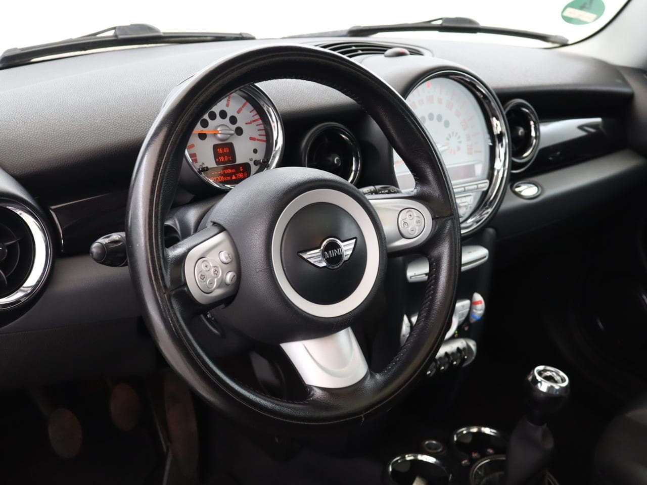 2009 Mini COOPER - 19