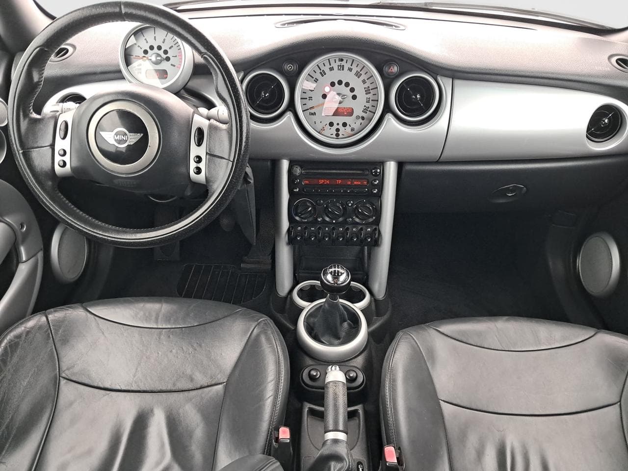 2005 Mini COOPER - 11