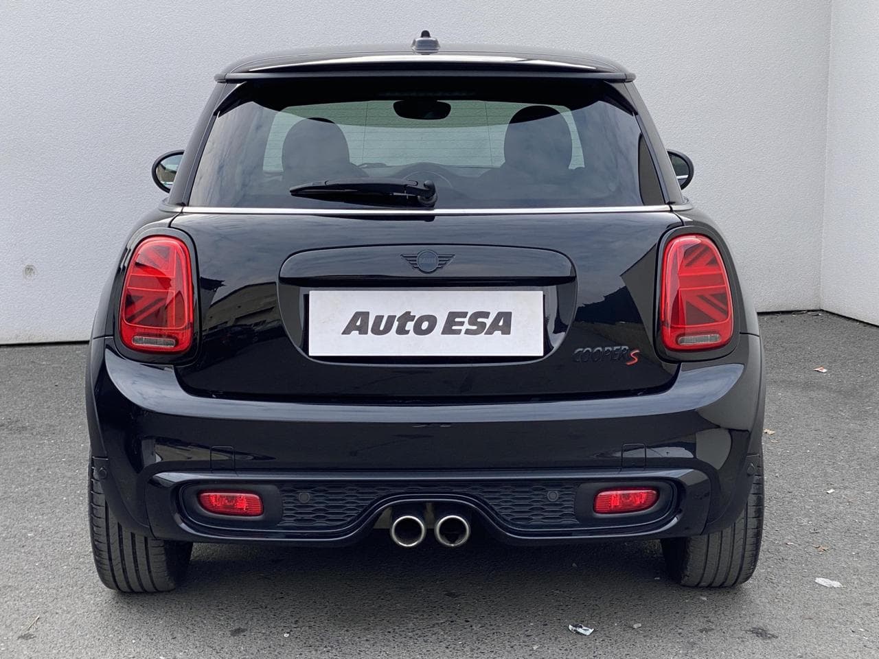 2017 Mini Cooper S - 9