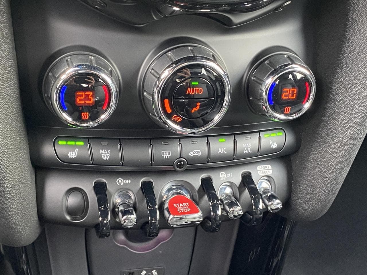 2017 Mini Cooper S - 27