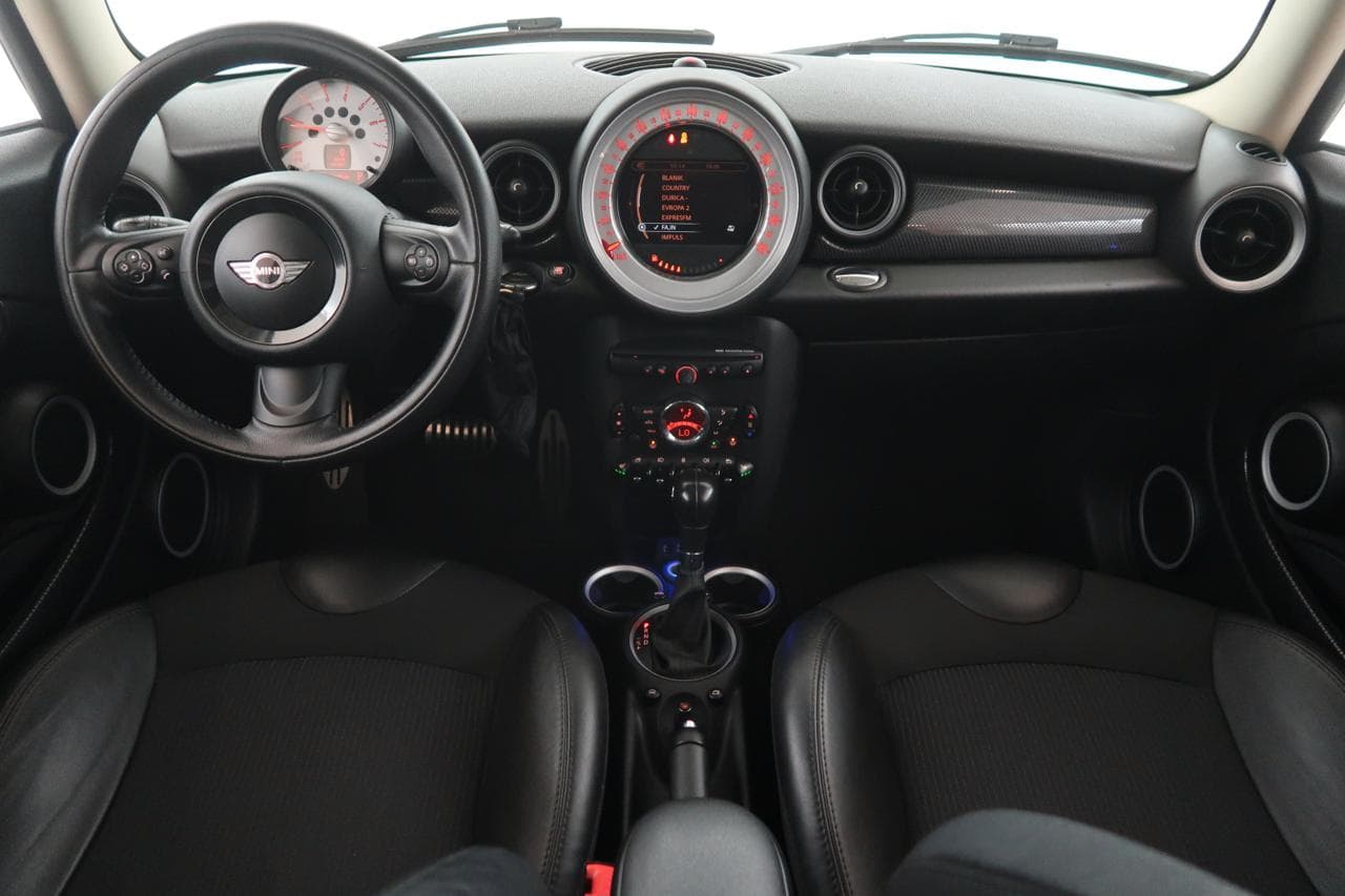 2013 Mini CLUBMAN - 10
