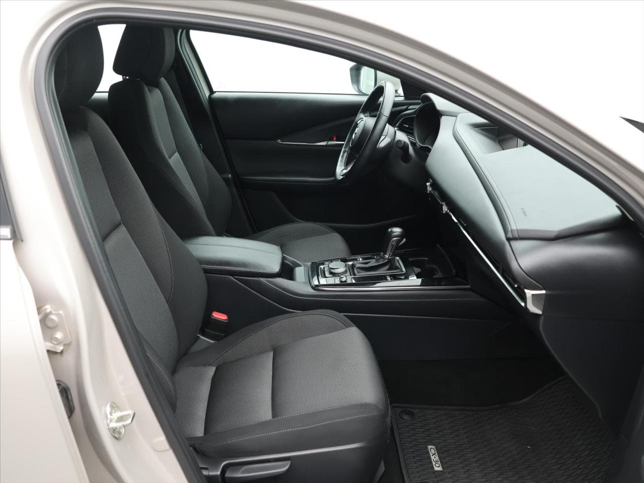 2022 Mazda CX-30 - 8