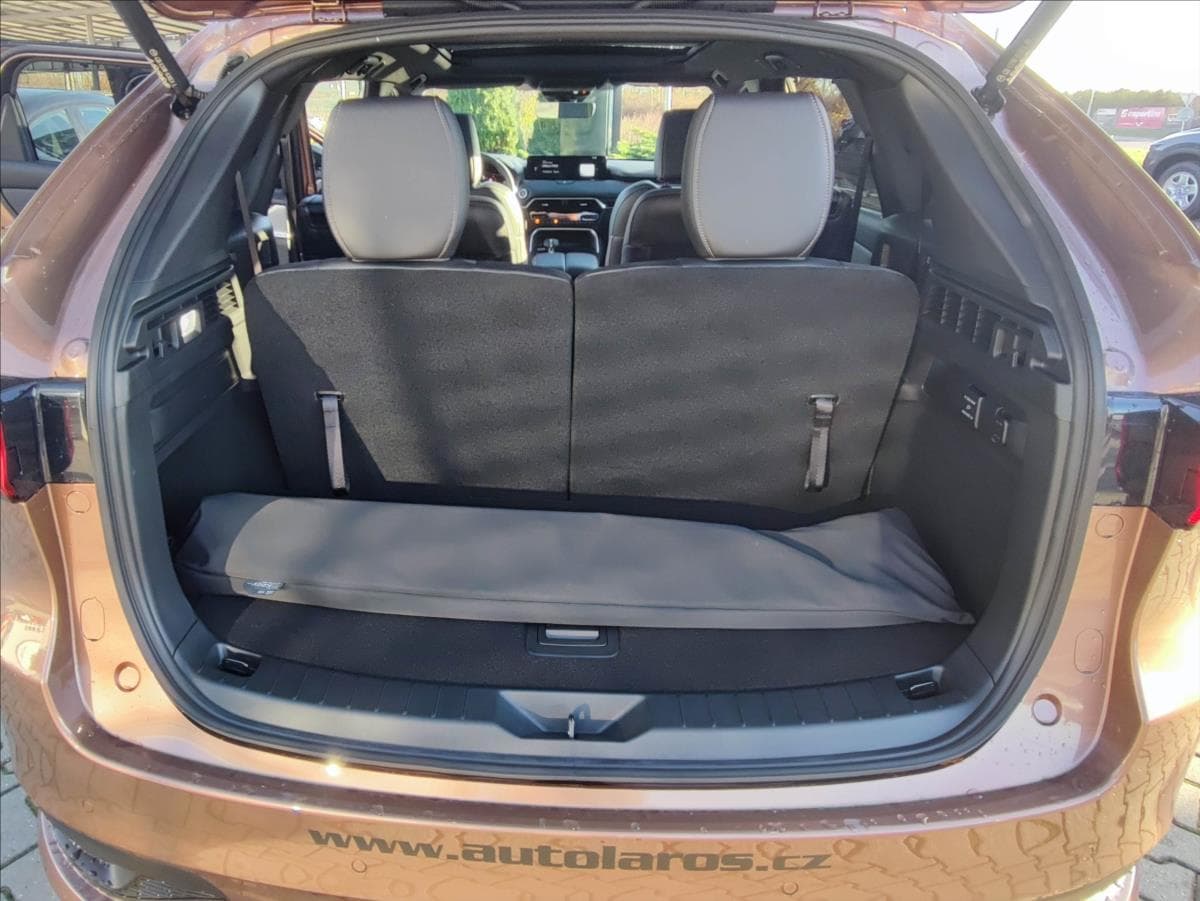 2026 Mazda CX-80 - 13
