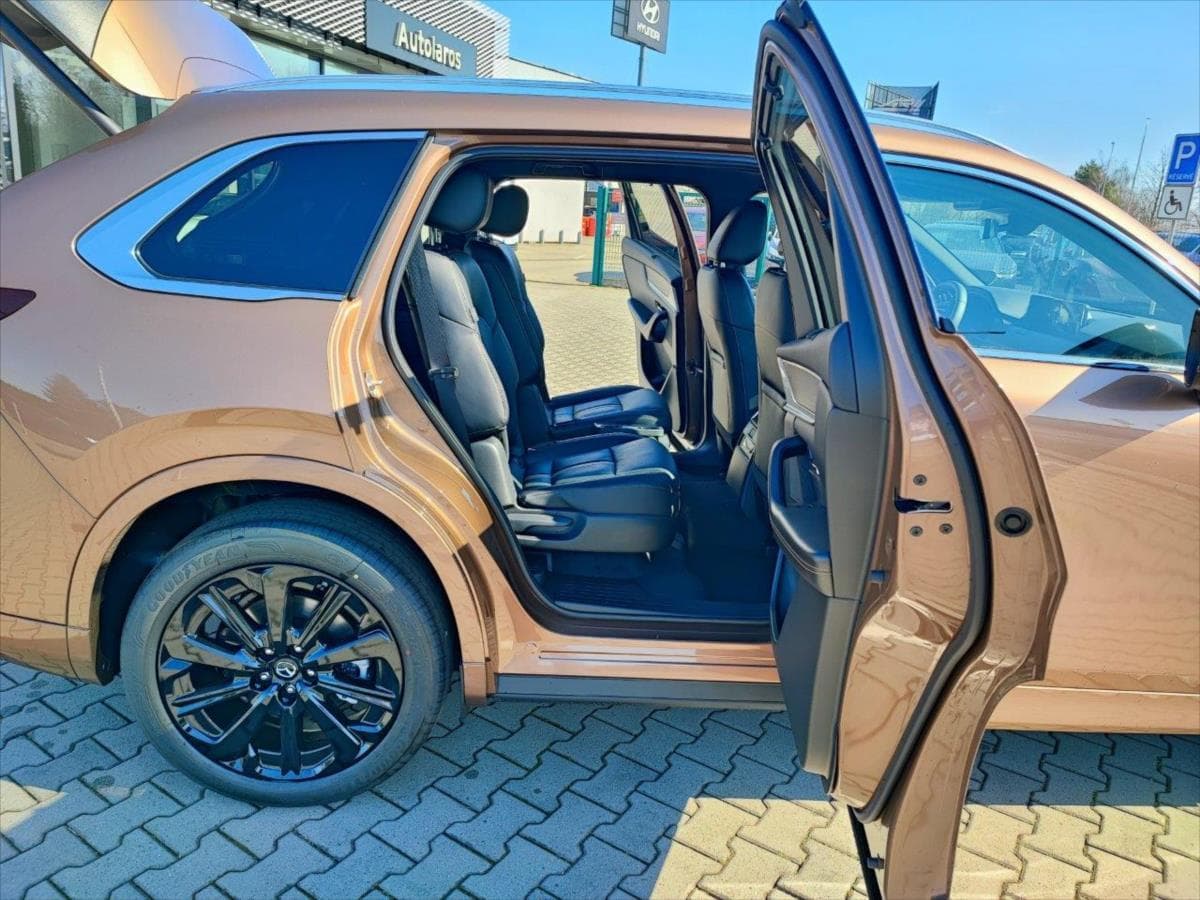 2026 Mazda CX-80 - 10