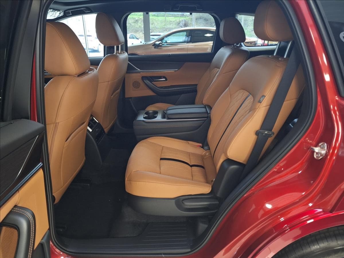 2026 Mazda CX-80 - 4
