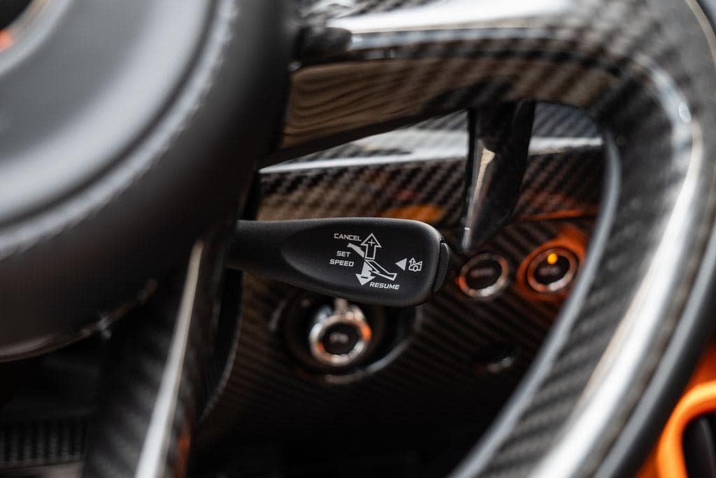 2020 McLaren Ostatní - 20