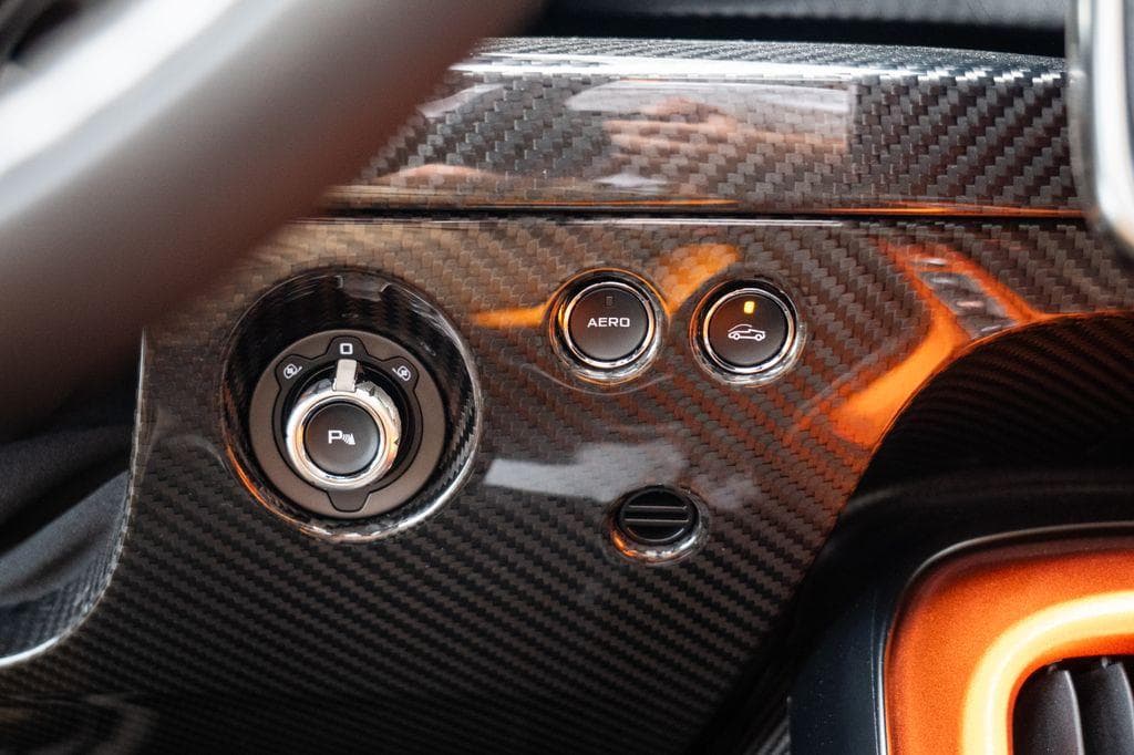 2020 McLaren Ostatní - 18