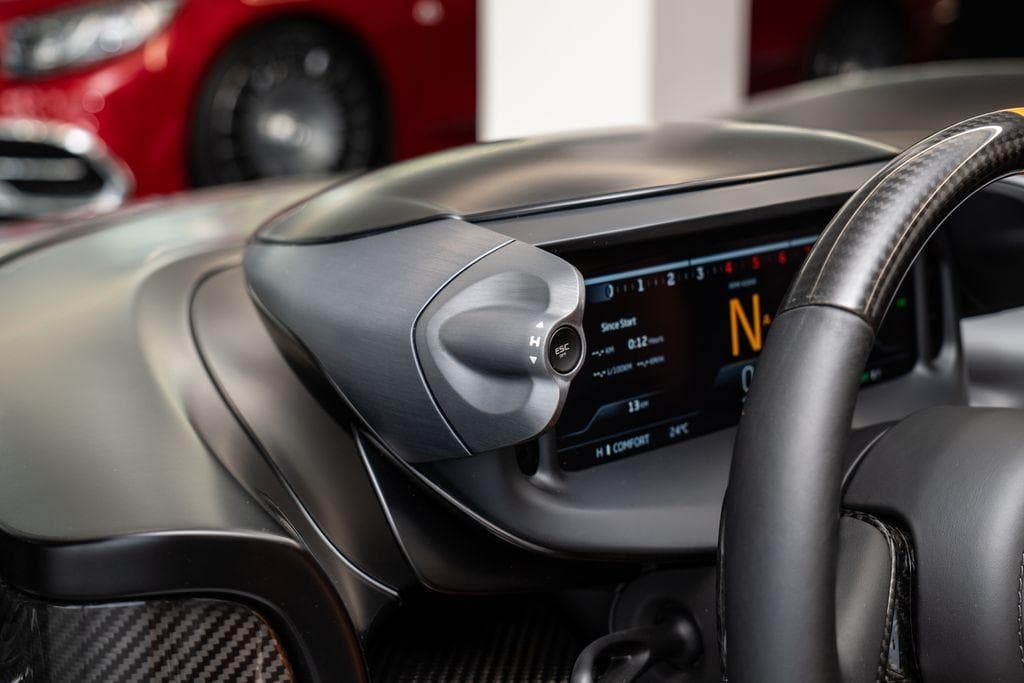 2020 McLaren Ostatní - 15