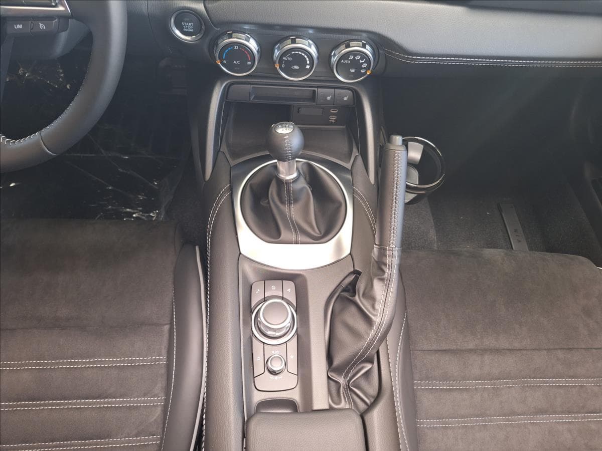 2026 Mazda MX-5 - 6