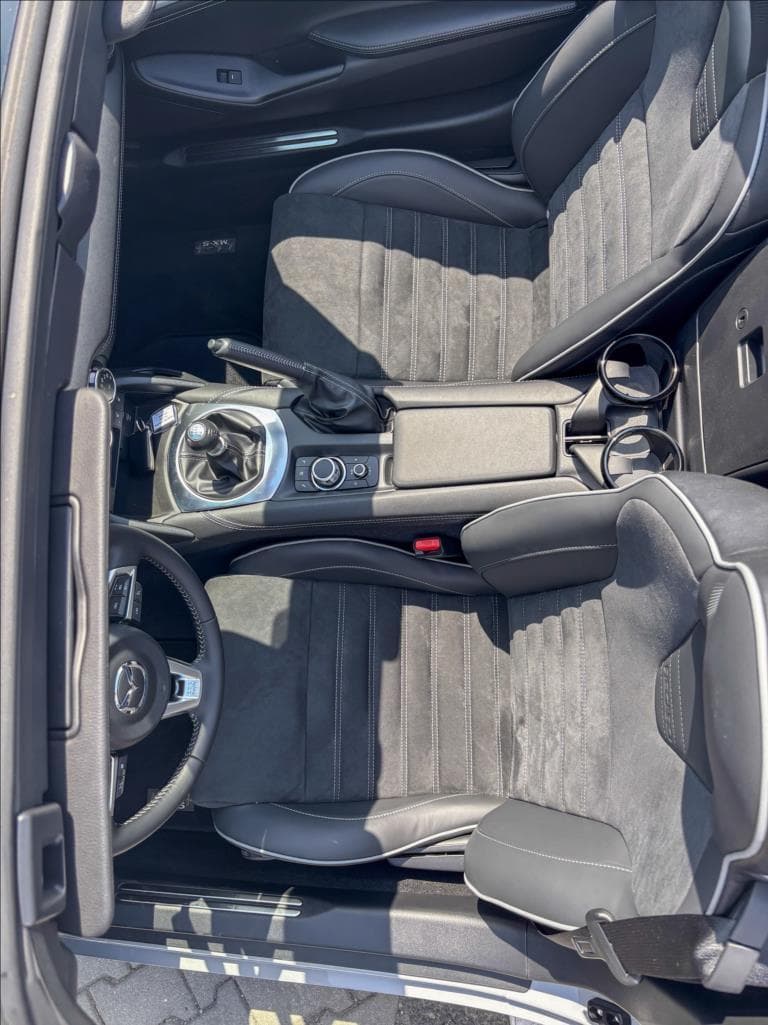 2025 Mazda MX-5 - 6