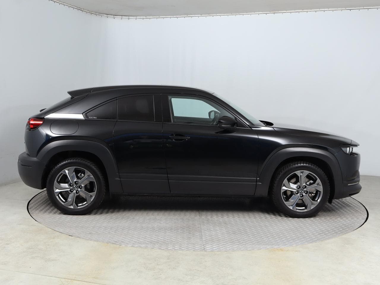 2022 Mazda Mx-30 - 8