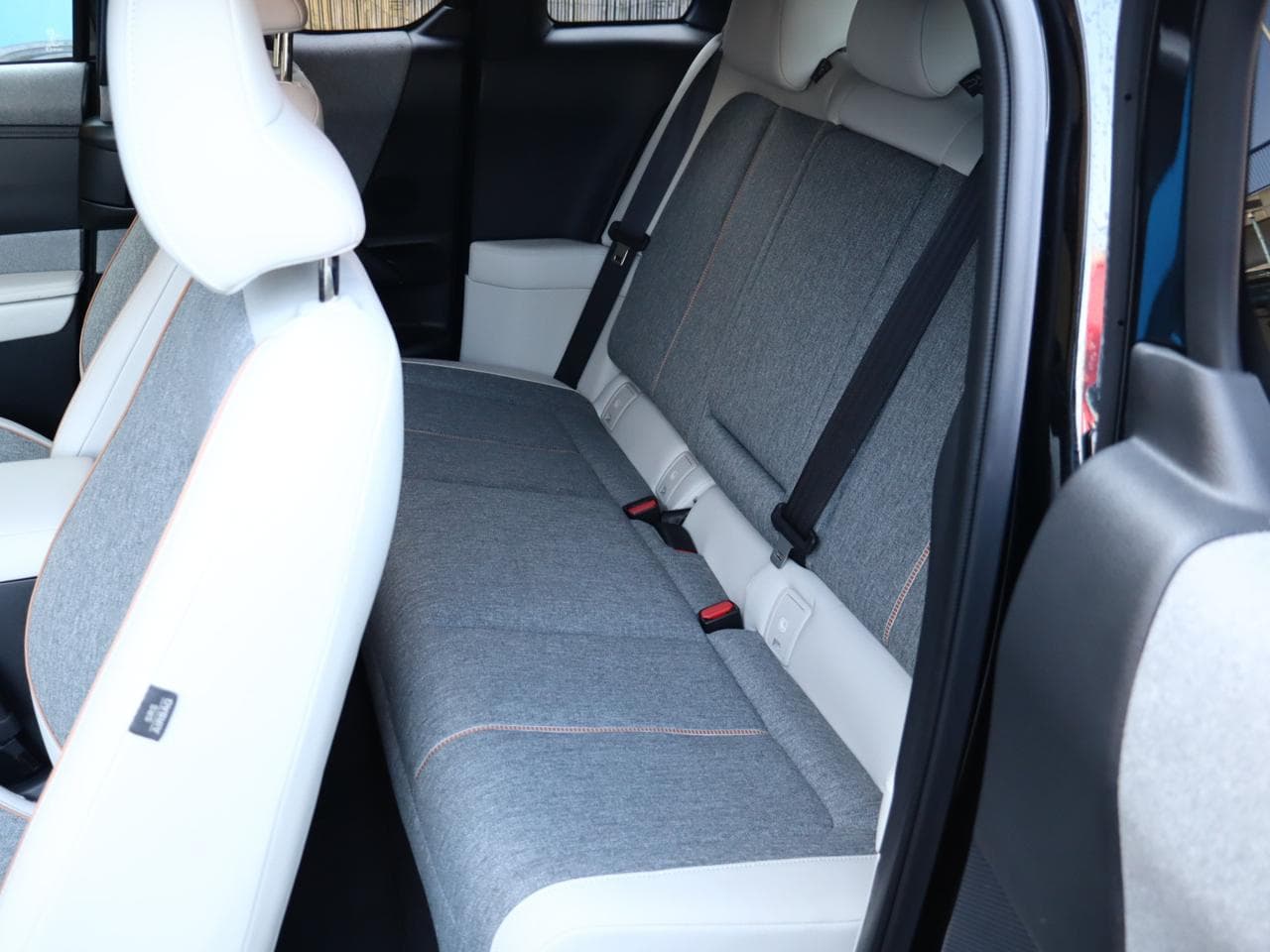 2022 Mazda Mx-30 - 13