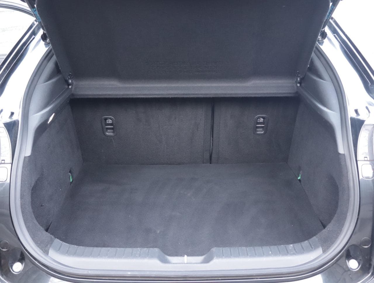 2020 Mazda Mx-30 - 20