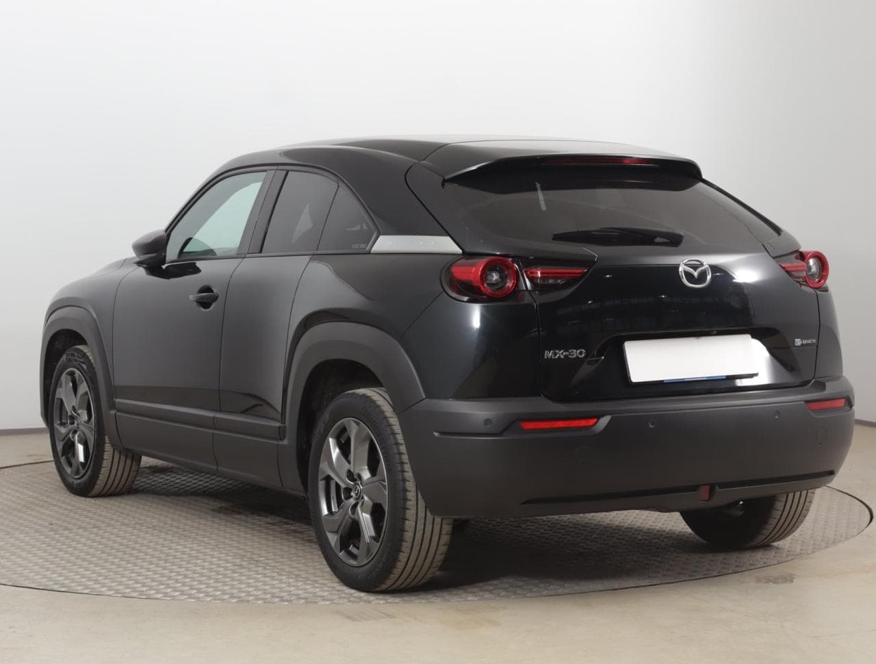 2020 Mazda Mx-30 - 5