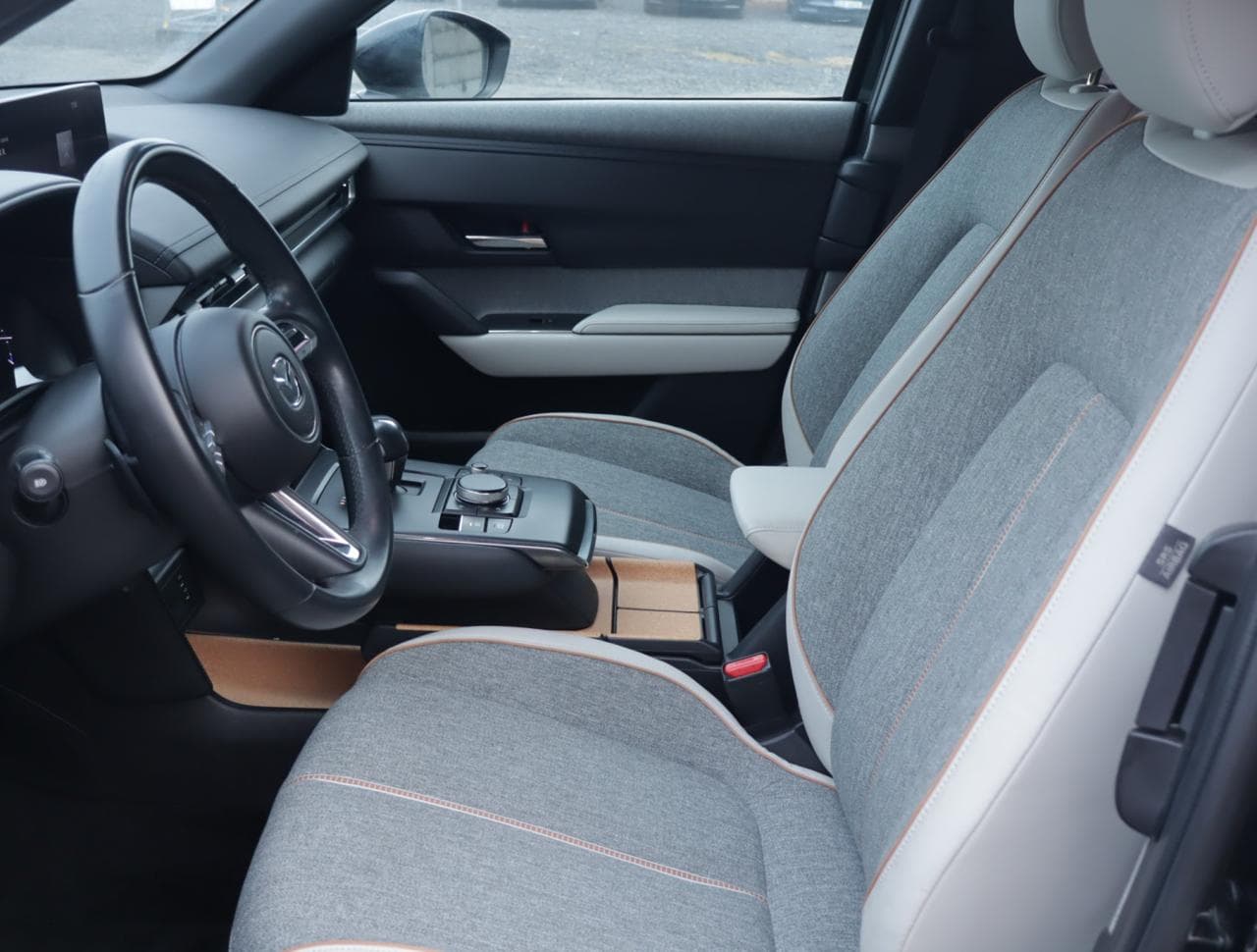 2020 Mazda Mx-30 - 16