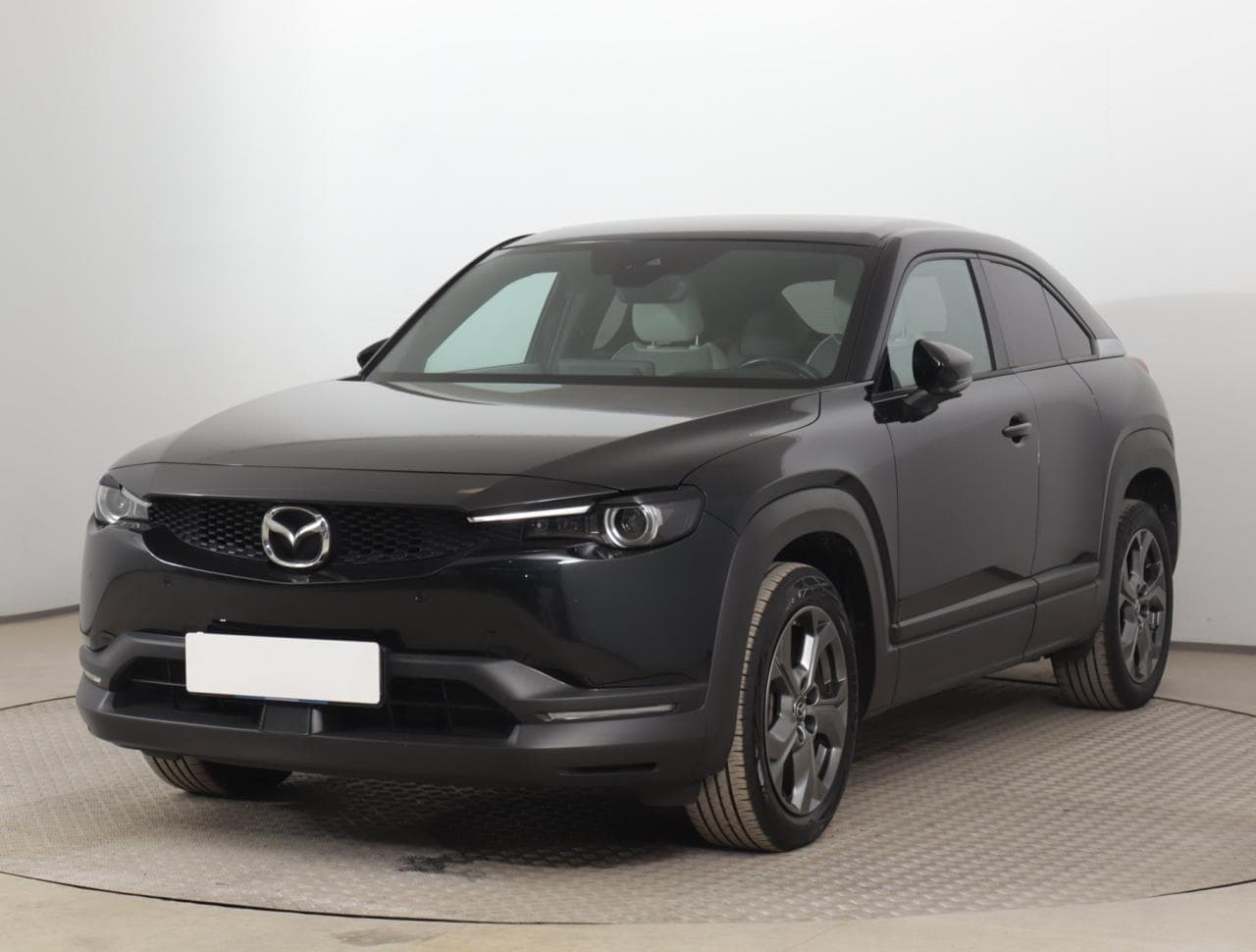 2020 Mazda Mx-30 - 3