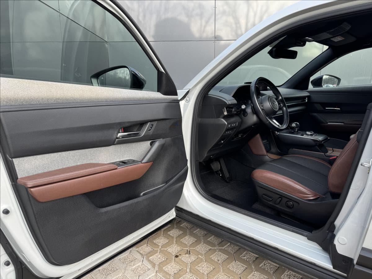 2021 Mazda MX-30 - 10