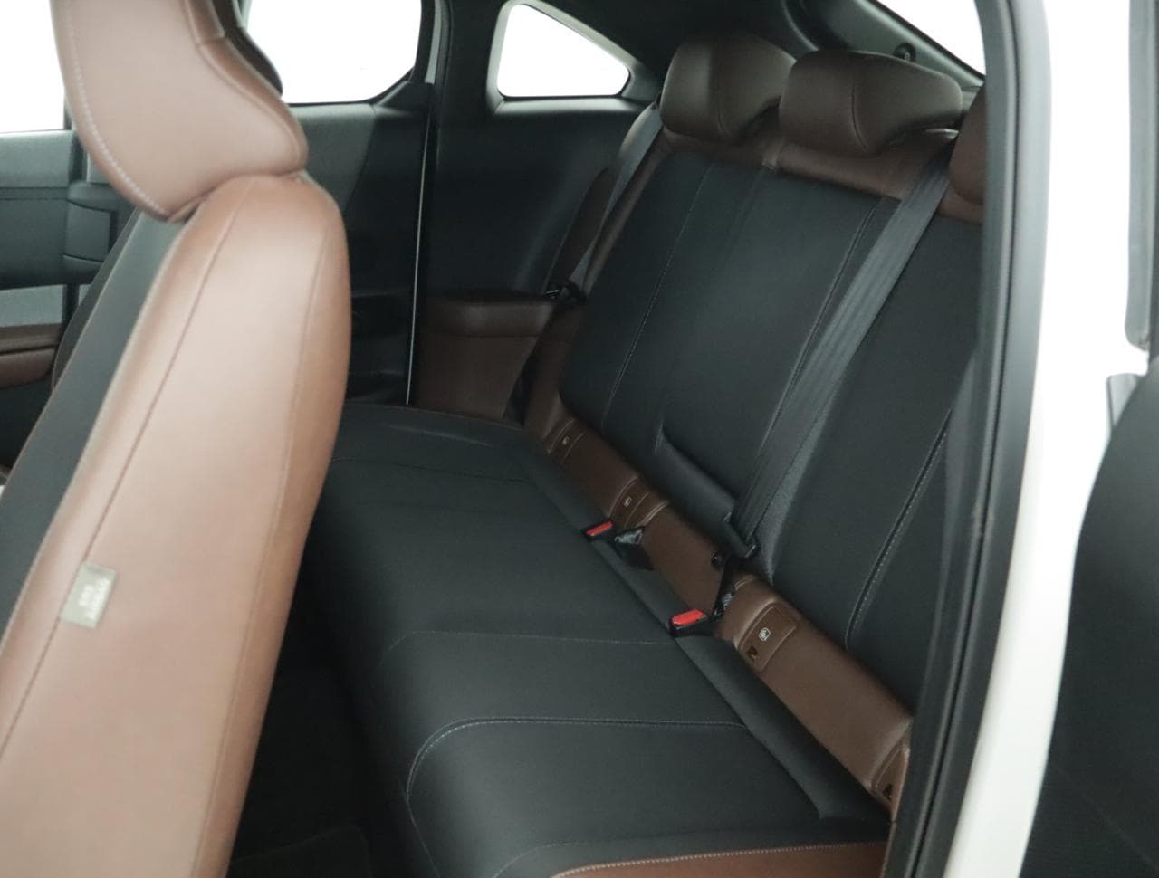 2023 Mazda MX-30 - 27