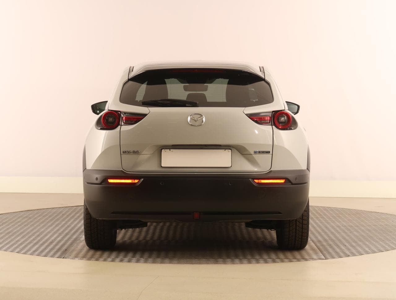 2020 Mazda MX-30 - 6