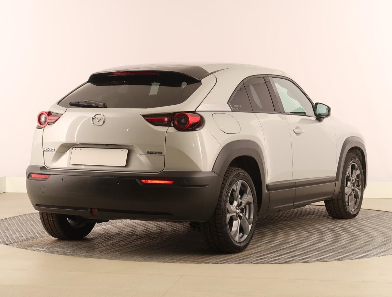 2020 Mazda MX-30 - 7
